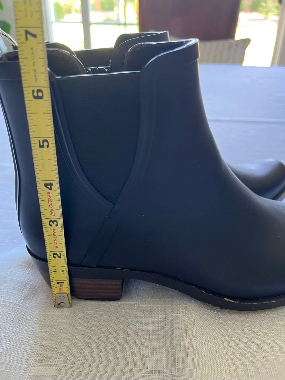 Lucky Brand Women’s Bunita Black Rain Boots Size 8